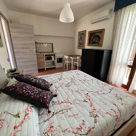 Apartmán L'Essenziale Pula Exteriér fotografie