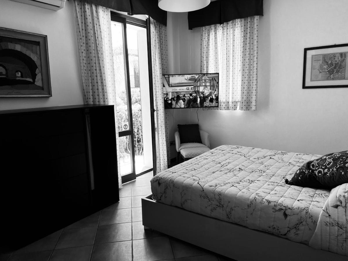 Apartmán L'Essenziale Pula Exteriér fotografie