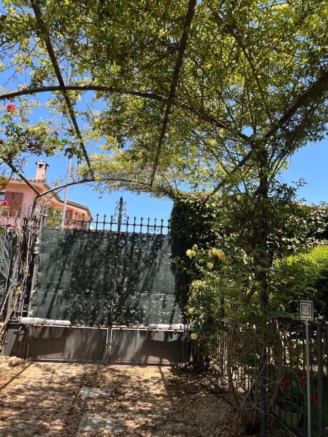 Apartmán L'Essenziale Pula Exteriér fotografie